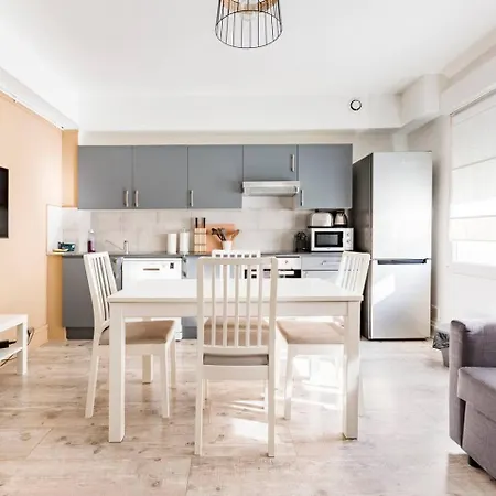 Moderne Sur Proche De La Et Nausicaa Boulogne-sur-Mer