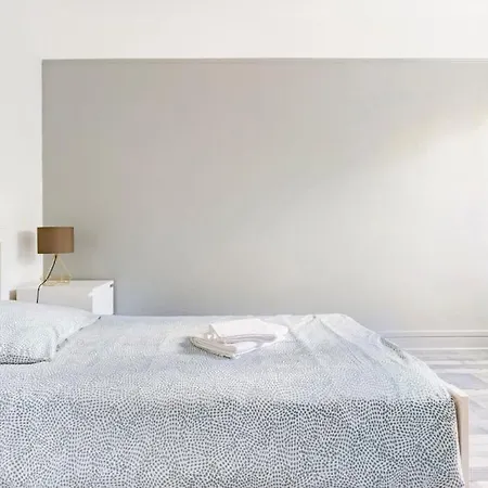 Moderne Sur Proche De La Et Nausicaa Boulogne-sur-Mer