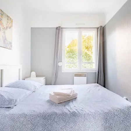 Moderne Sur Proche De La Et Nausicaa